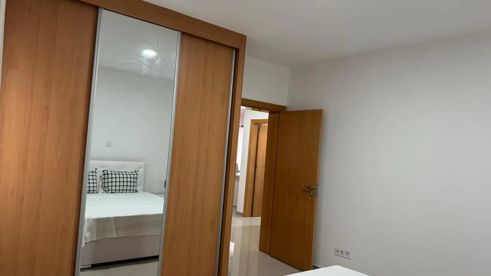 Holiday Apartments Tf Praia